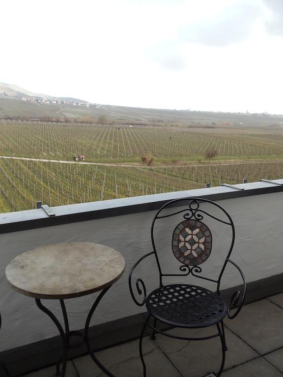 Weinhotel Kienle Burrweiler Δωμάτιο φωτογραφία